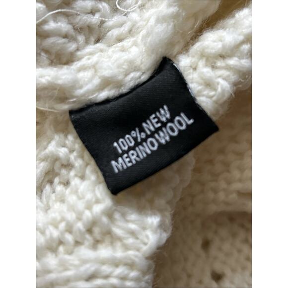The Irish Store Women's Wool Sweater mixed Cable Knit tunic slits Ivory Size m - Picture 16 of 16